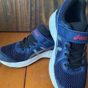 Boys ASICS Sneakers ⚽️🏀🎾